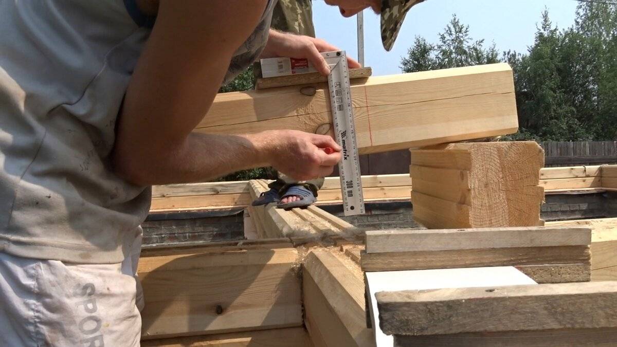 Дом из бруса своими руками: руководство по строительству, инструкция (фото и видео)