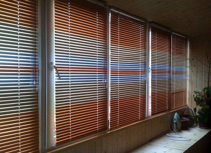Балконные шторы: 50 фото декоративной защиты помещения от природного света