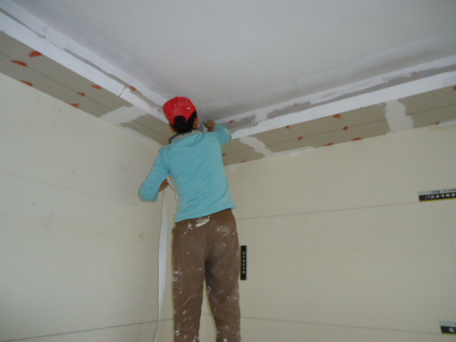 Учимся шпаклевать потолки под покраску самостоятельно