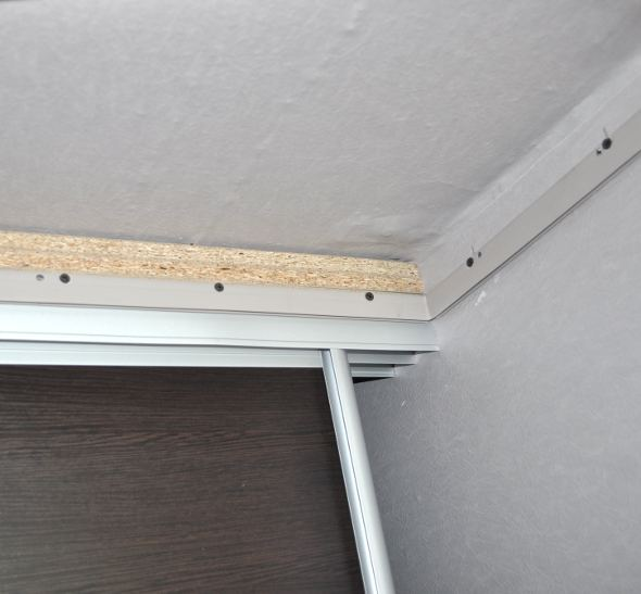 Крепление натяжного потолка к гипсокартону — установка гипсокартонной конструкции на потолочное покрытие