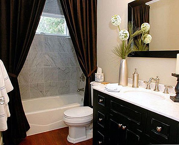 Раздвижные шторы для ванной - 80 фото идей для декора интерьера
