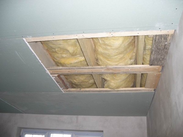 Потолок из гипсокартона в деревянном доме: как обшить и крепление в частном, отделка