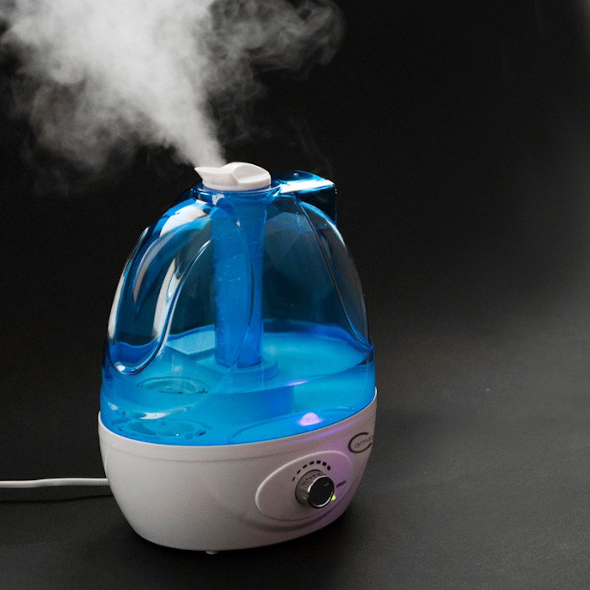 Какую воду в увлажнитель. Увлажнитель воздуха 3а100. Увлажнитель воздуха Humidifier. Humidifier увлажнитель r1. Humidifier 15754627 увлажнитель.