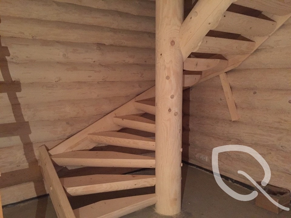 Винтовая лестница своими руками из дерева: чертежи и 6 материалов
