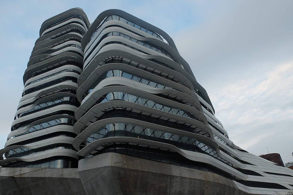 Новости: скульптурный мост через реку цзянси от zaha hadid architects