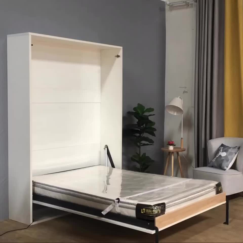 Откидная кровать, встроенная в шкаф