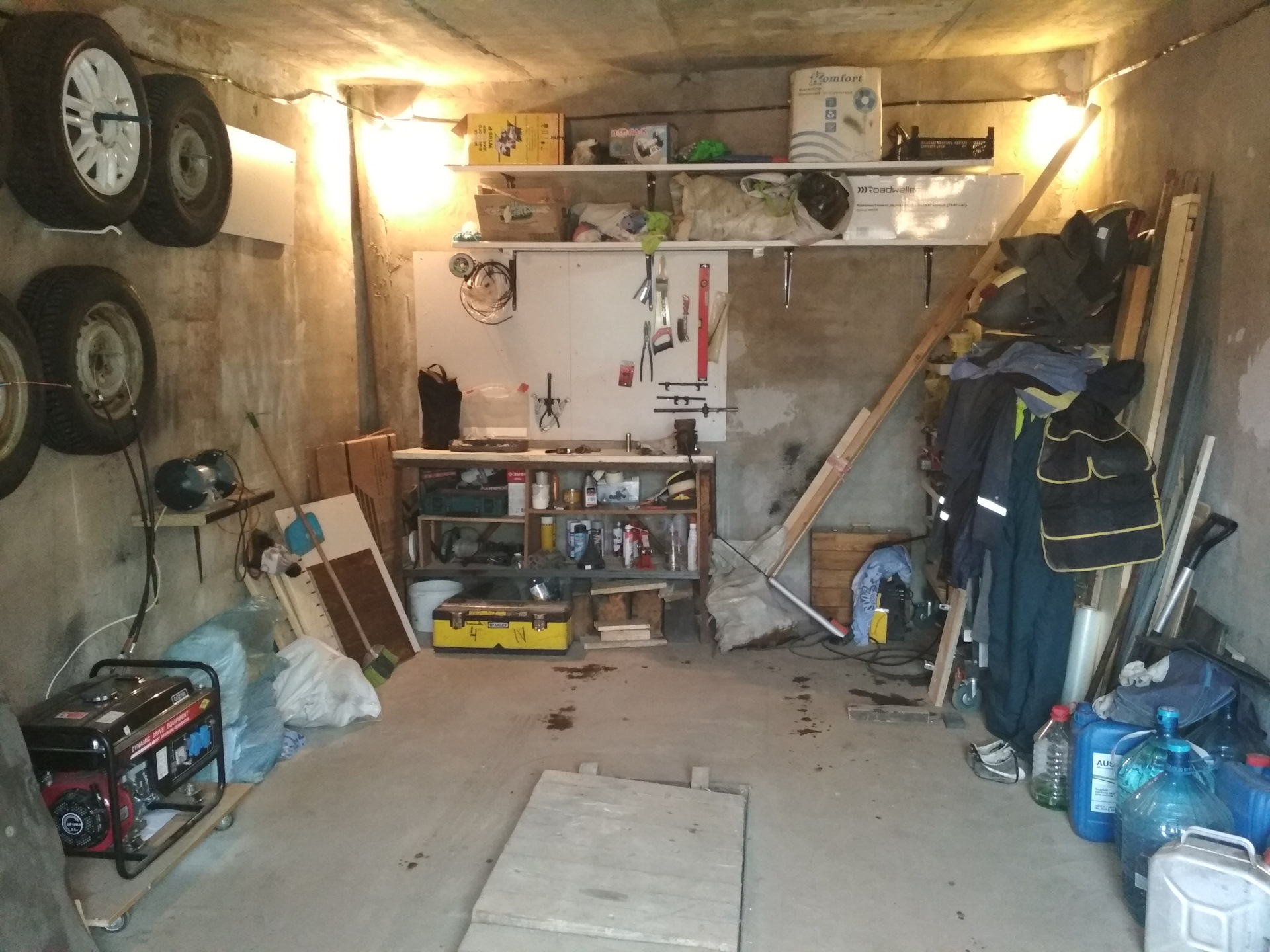 Мастерская в гараже: принципы и идеи обустройства, чем оборудовать, вентиляция, освещение | гаражтек