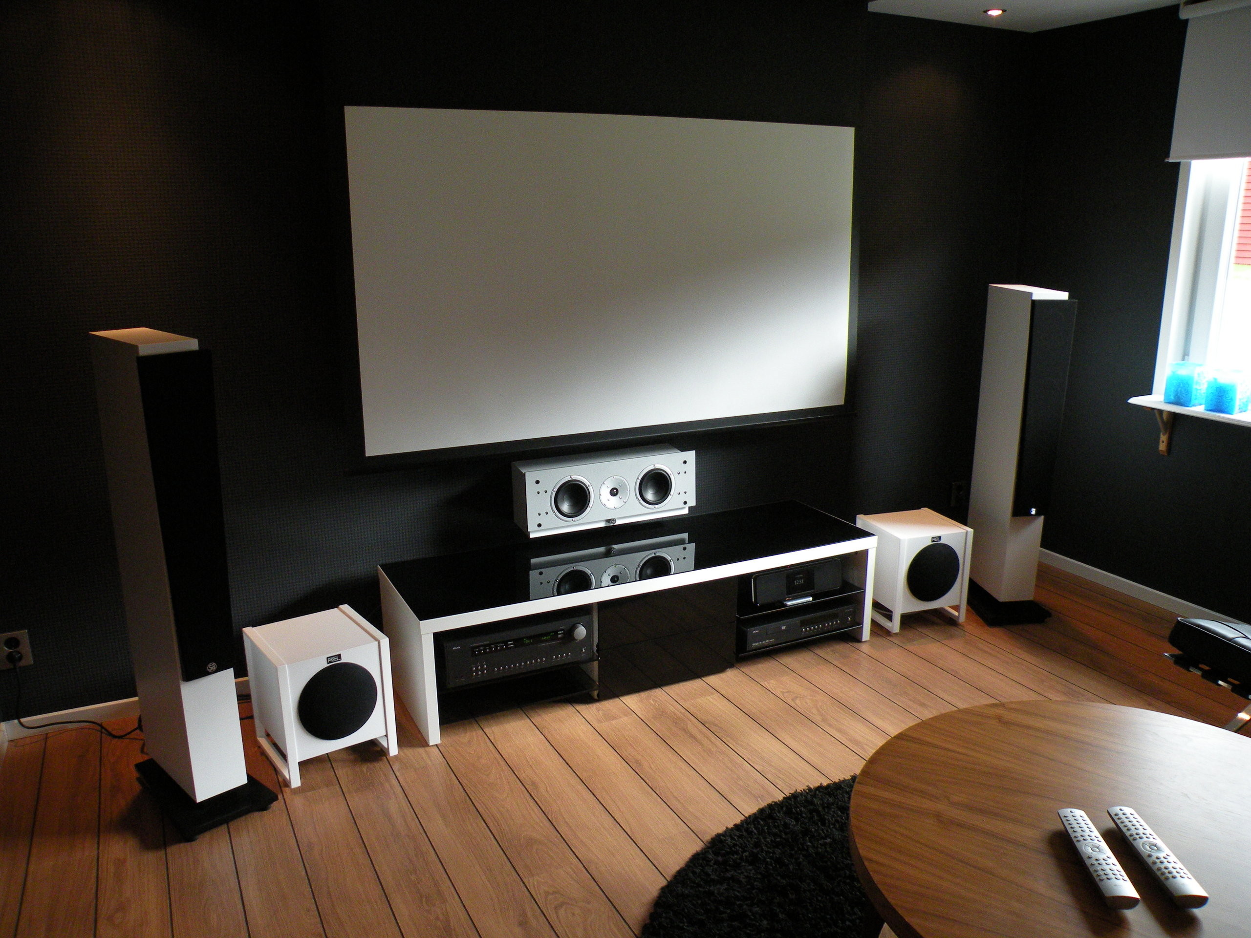 Колонки Cav Hi-Fi. Home Theater