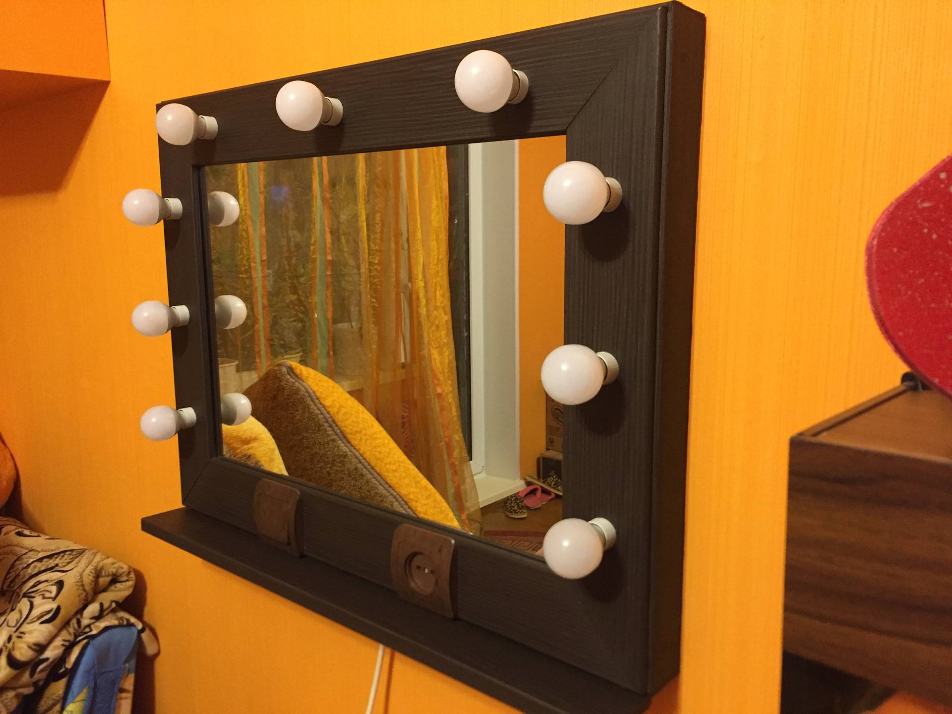 DIY гримерное зеркало