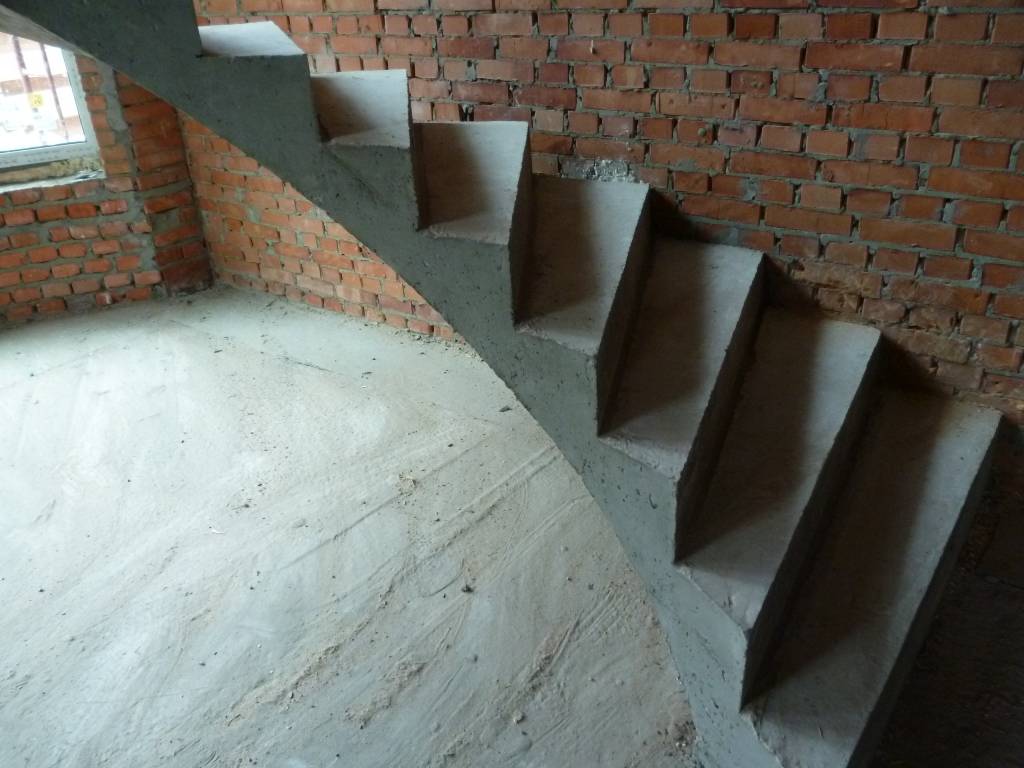 Как залить лестницу из бетона подробная инструкция