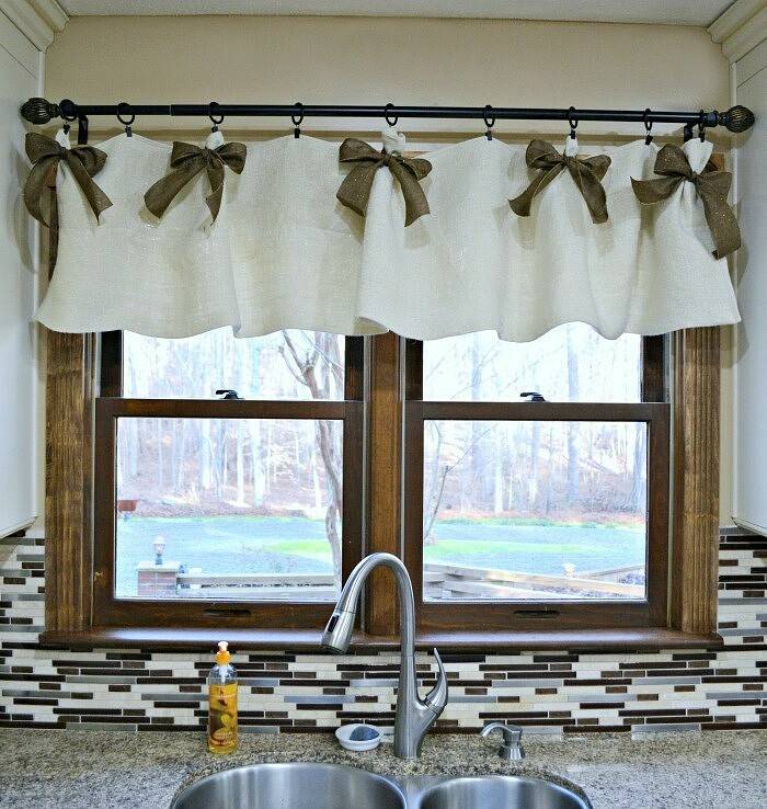 Шторы на кухню — 120 фото реальных примеров оформления дизайна и сочетания штор в интерьере