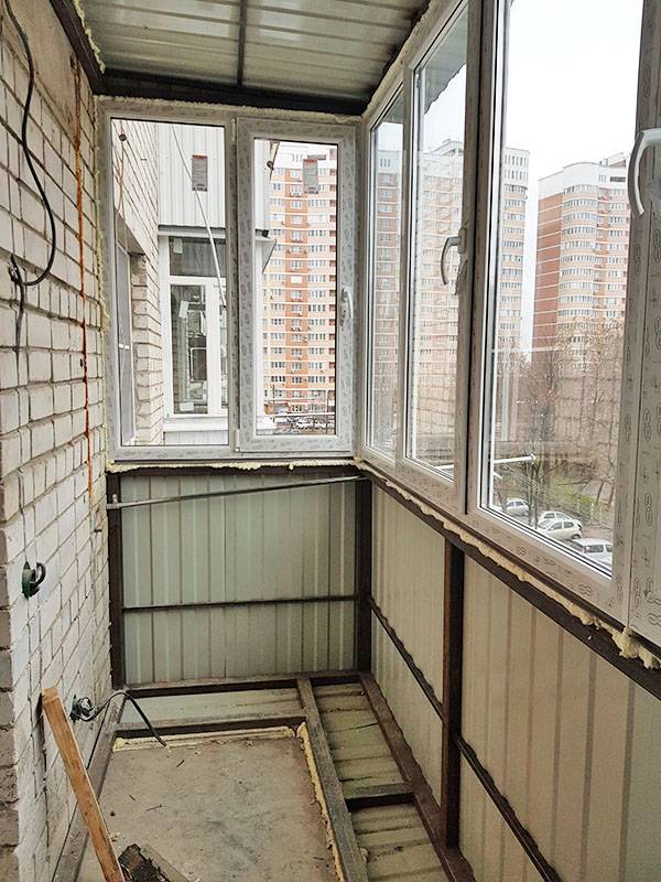 Как лучше застеклить балкон пластиковыми окнами, правильно застеклить балкон своими руками