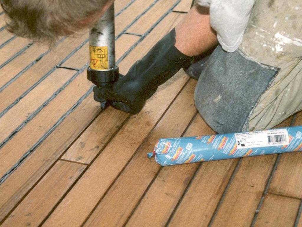 Чем заделать щели в полу между досками: деревянные замазать, заделка дырки от мышей, зашпаклевать швы фанерой | онлайн-журнал о ремонте и дизайне