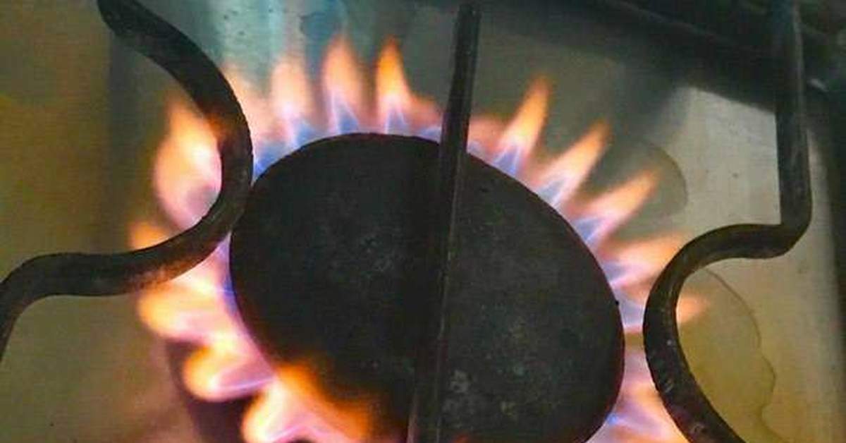 Почему газ горит оранжевым пламенем: причины и решения проблемы