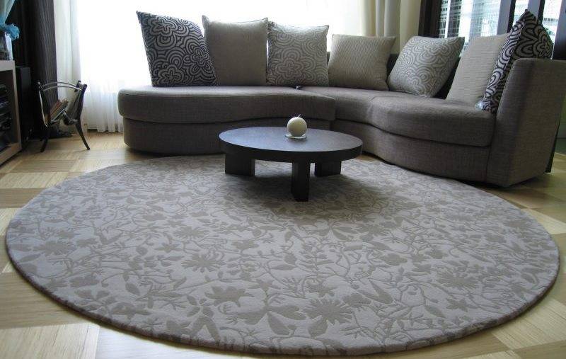 13 вариантов ковров на пол гостиной