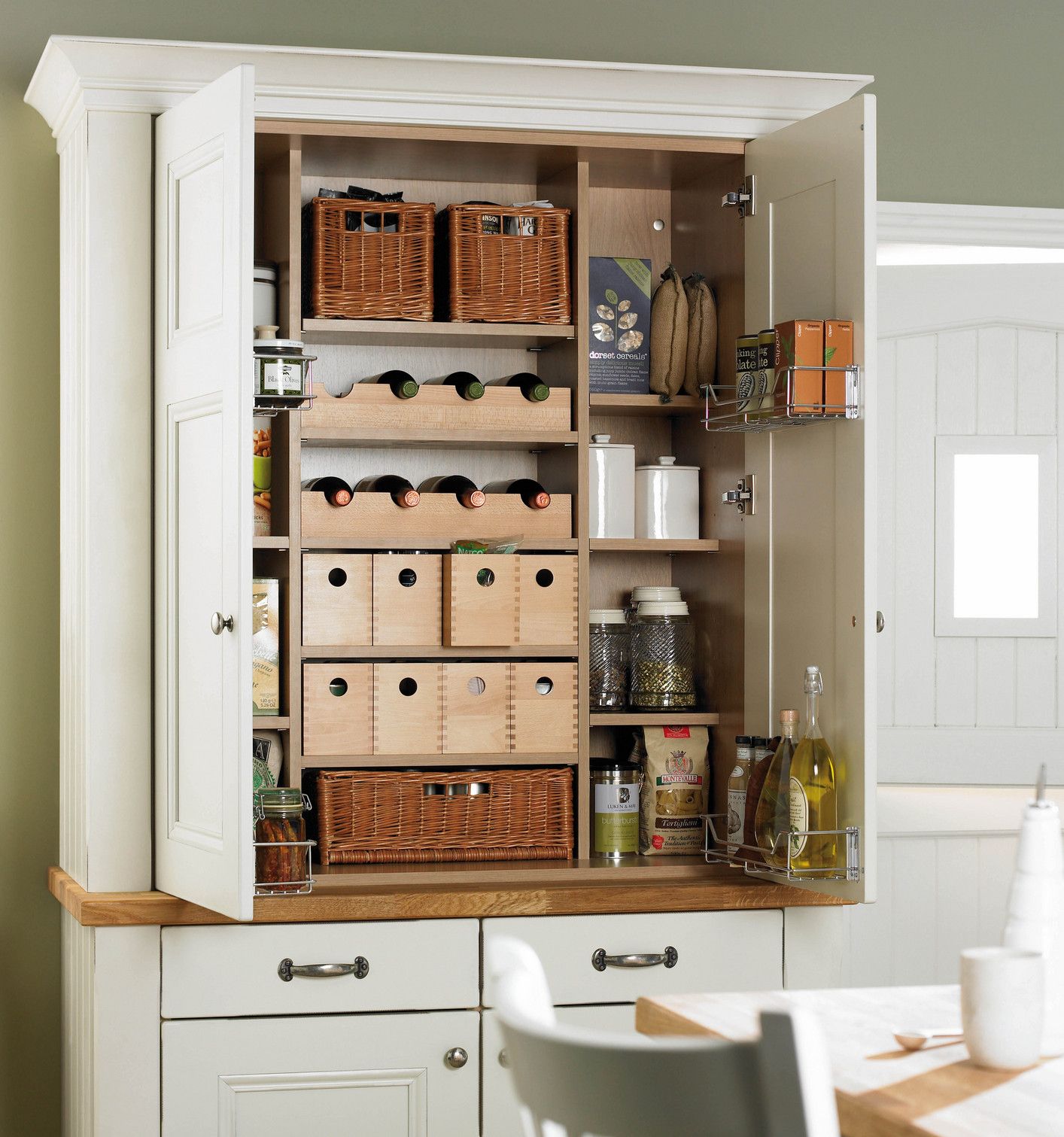 Хранение на кухне лучшие. Удобные шкафчики для кухни. Хранение на кухне в шкафах. Шкаф для мелочей. Маленький шкафчик для мелочей.