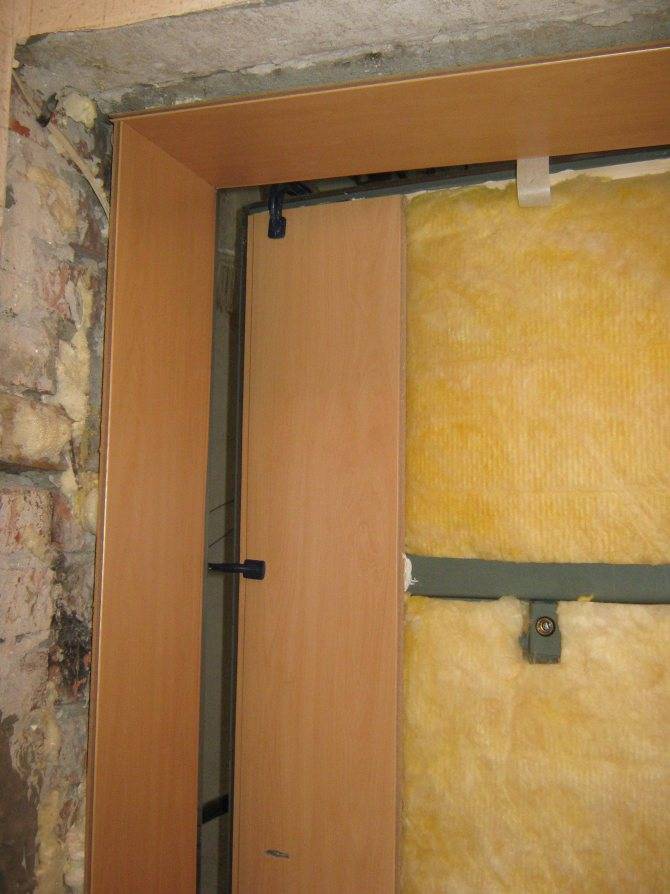 Обивка входной металлической двери своими руками внутри и снаружи: обшивка деревом, дермантином и ламинатом