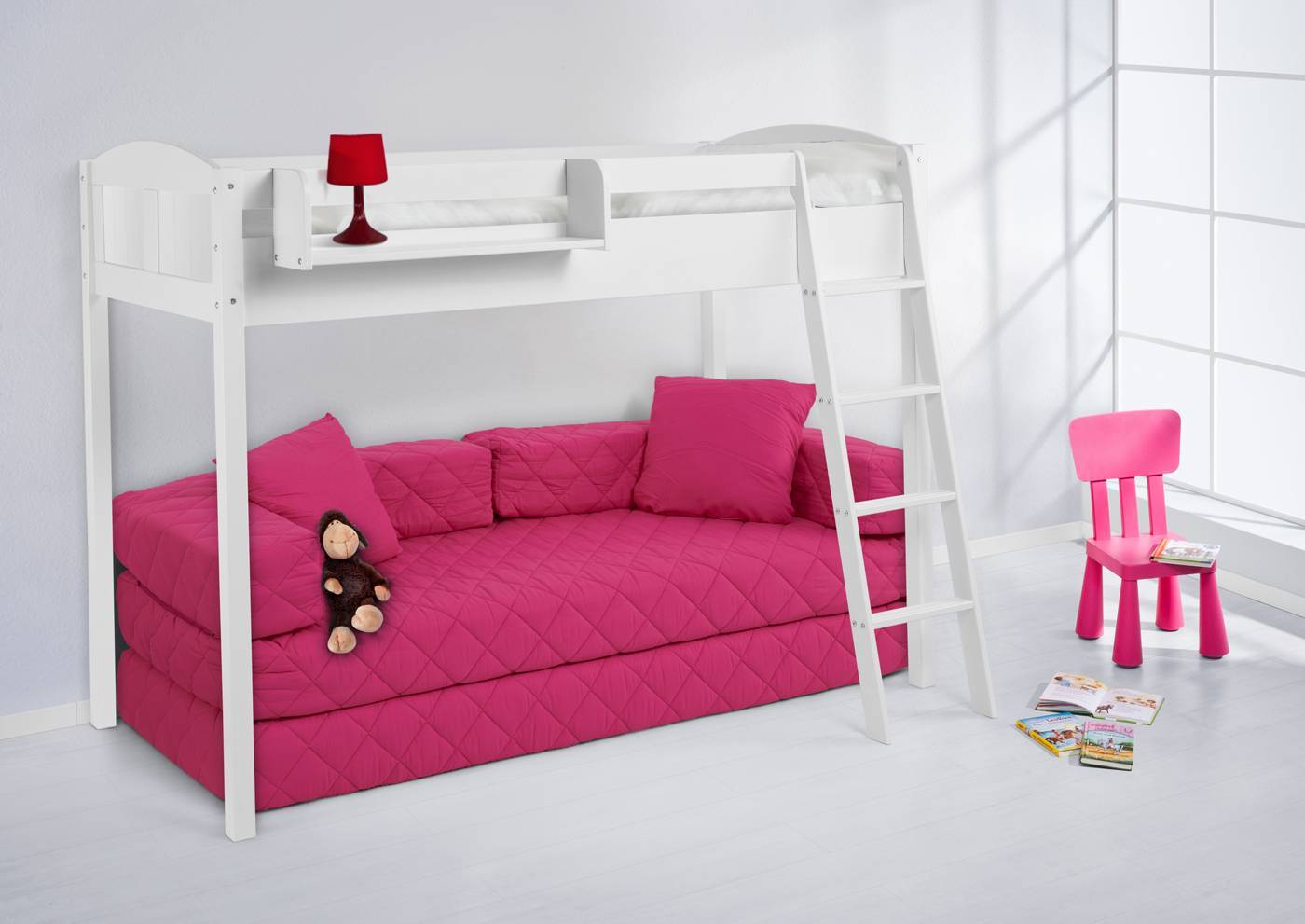Двухъярусная кровать с диваном внизу для родителей: особенности конструкции и функциональность, варианты использования