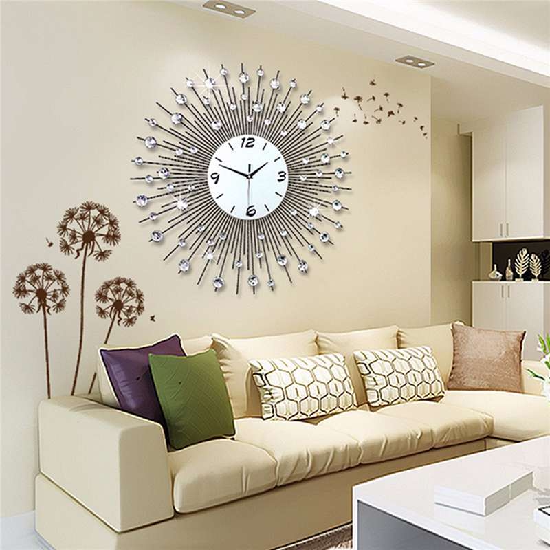 Большие оригинальные настенные часы для гостиной (56 фото): красивые дизайнерские модели в интерьере, идеи необычного дизайна