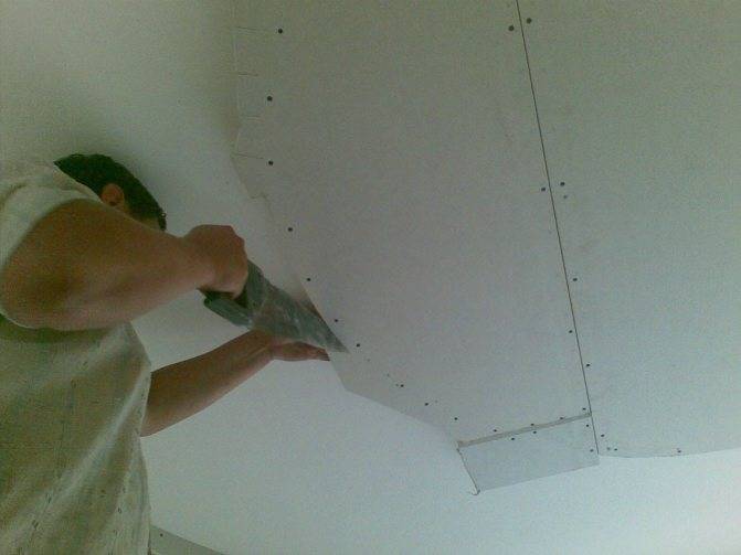 Как правильно крепить гипсокартон к потолку: фото, видео