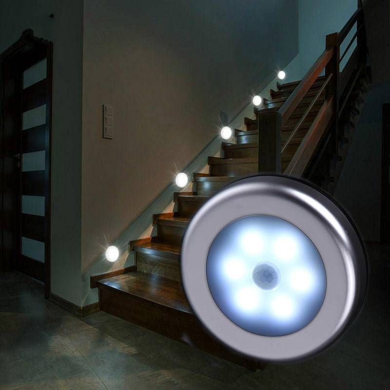 Датчики движения для включения света на лестнице: выбор, установка