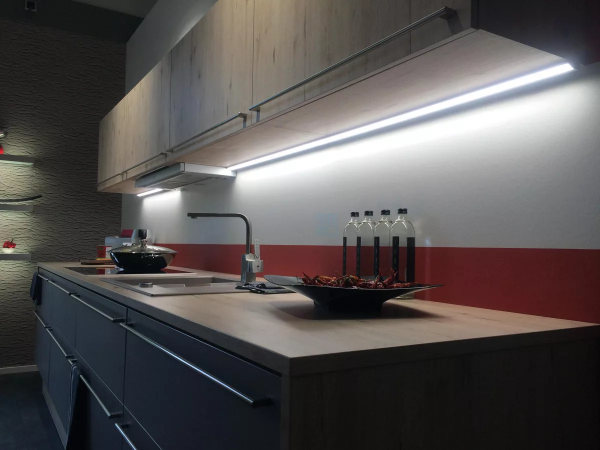 Подсветка шкафа светодиодной лентой | led в шкафу своими руками