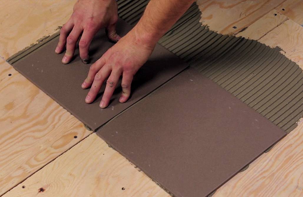 Можно ли класть плитку на осб плиту на пол: технические характеристики и пошаговый процесс укладки плитки на осб плиту