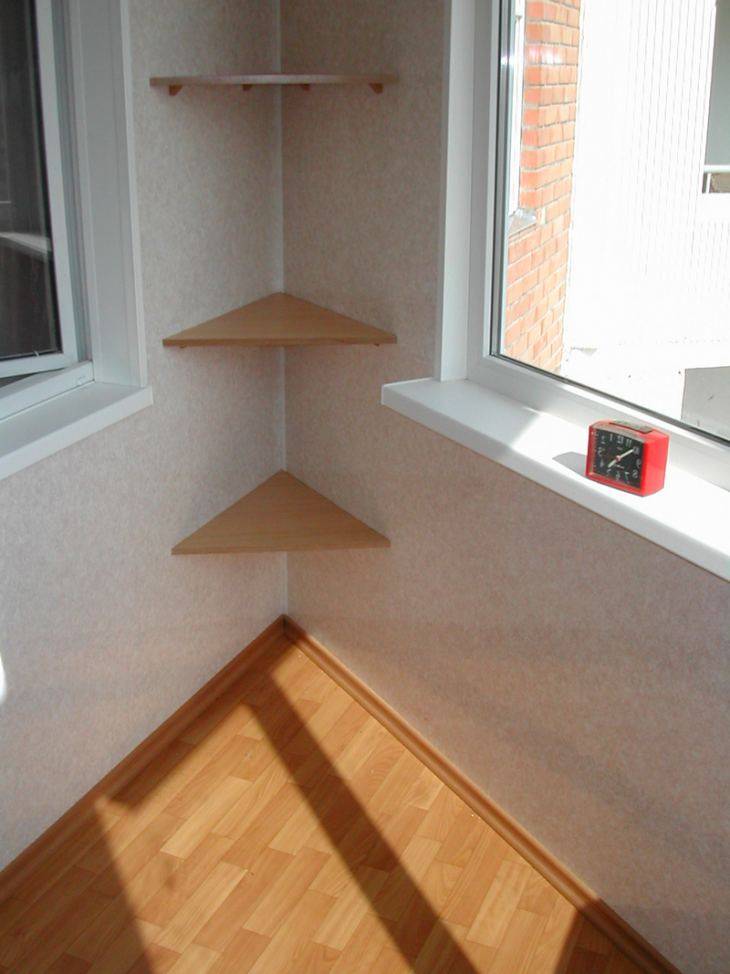 Шкаф на балкон: обзор удачных идей по размещению и сочетания. примеры самодельных вариантов + 120 фото