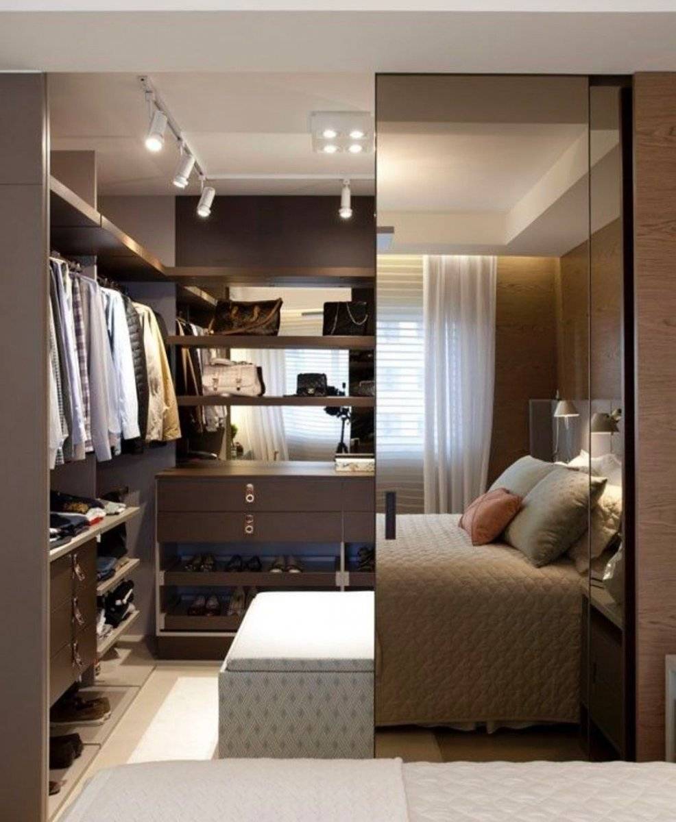 Спальня 20 кв м с гардеробной дизайн фото
