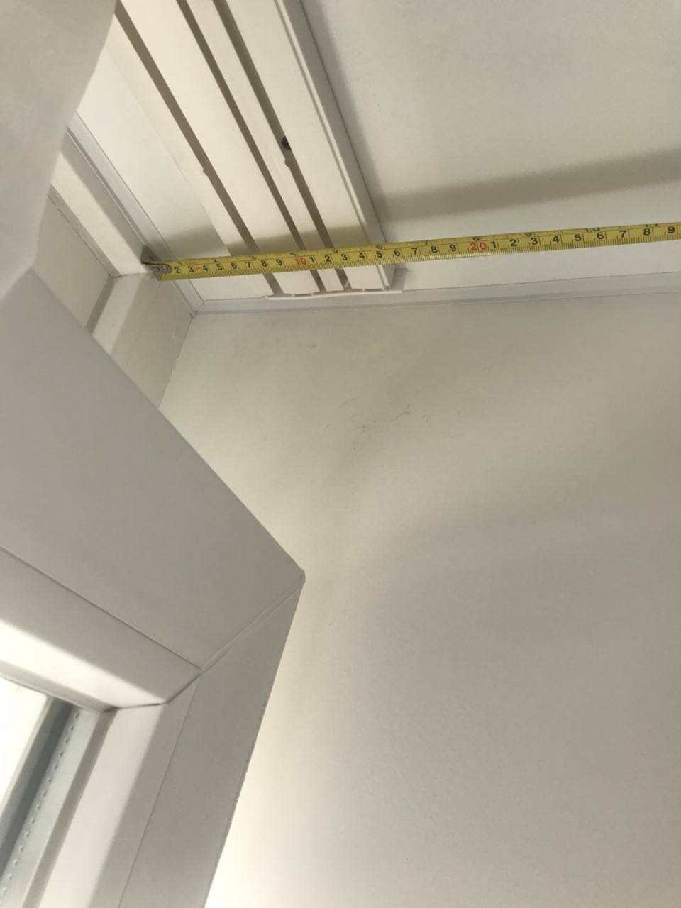 Ниша для штор в натяжном потолке – особенности ее реализации