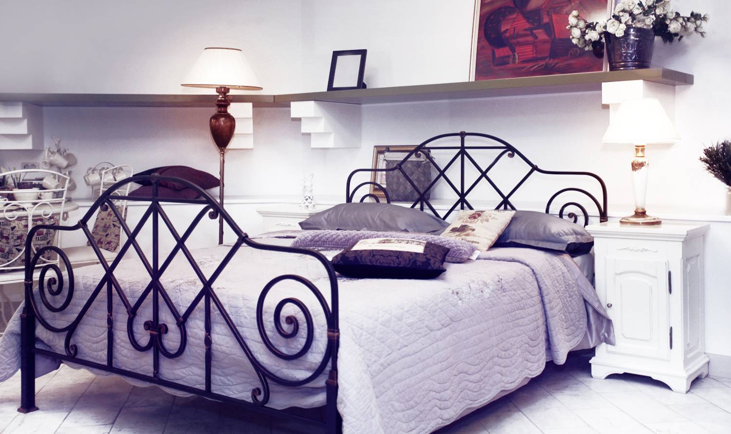 Кованые кровати в интерьере - фото необычного дизайна кованных кроватей