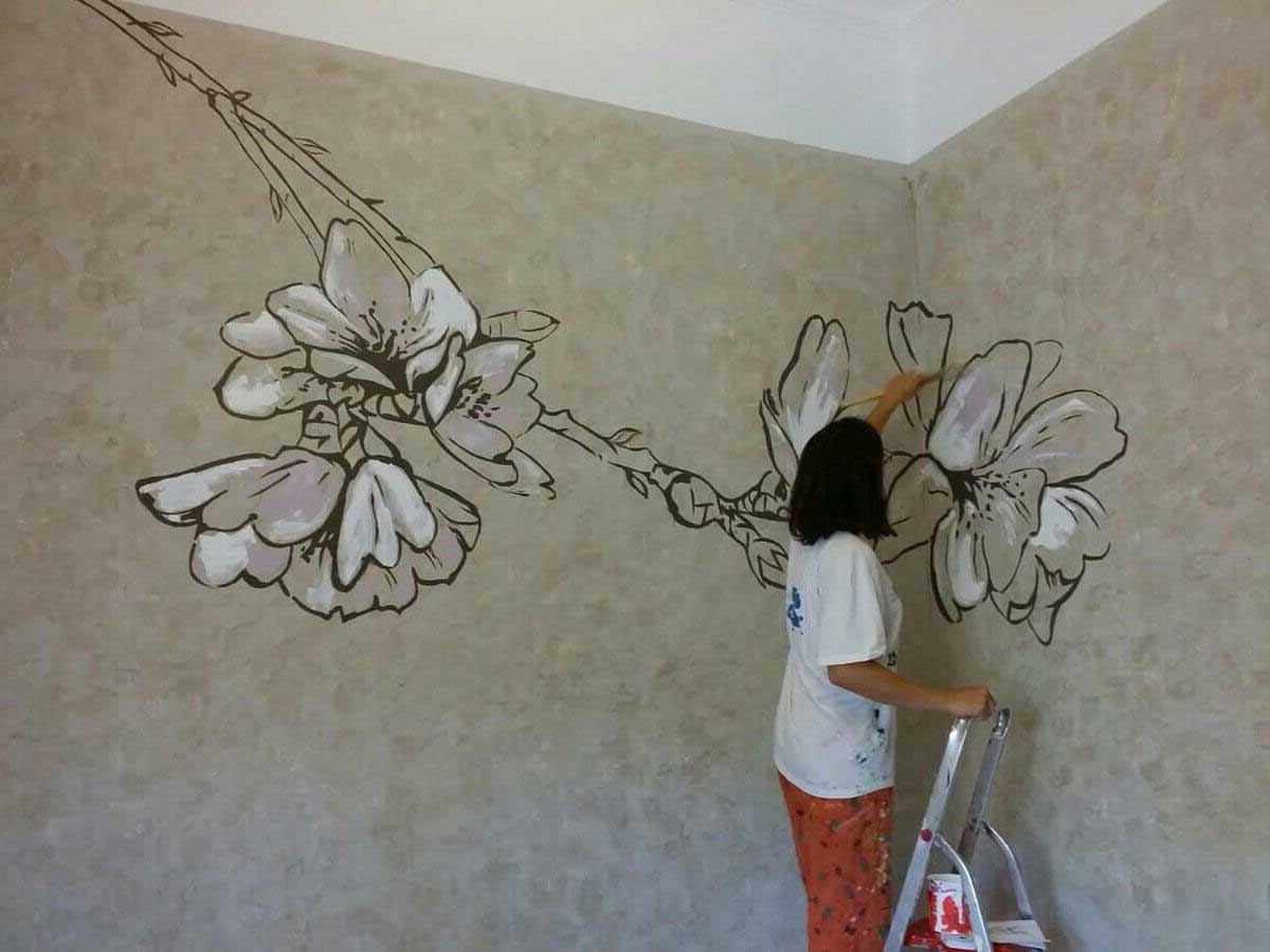 Роспись стен акриловыми красками