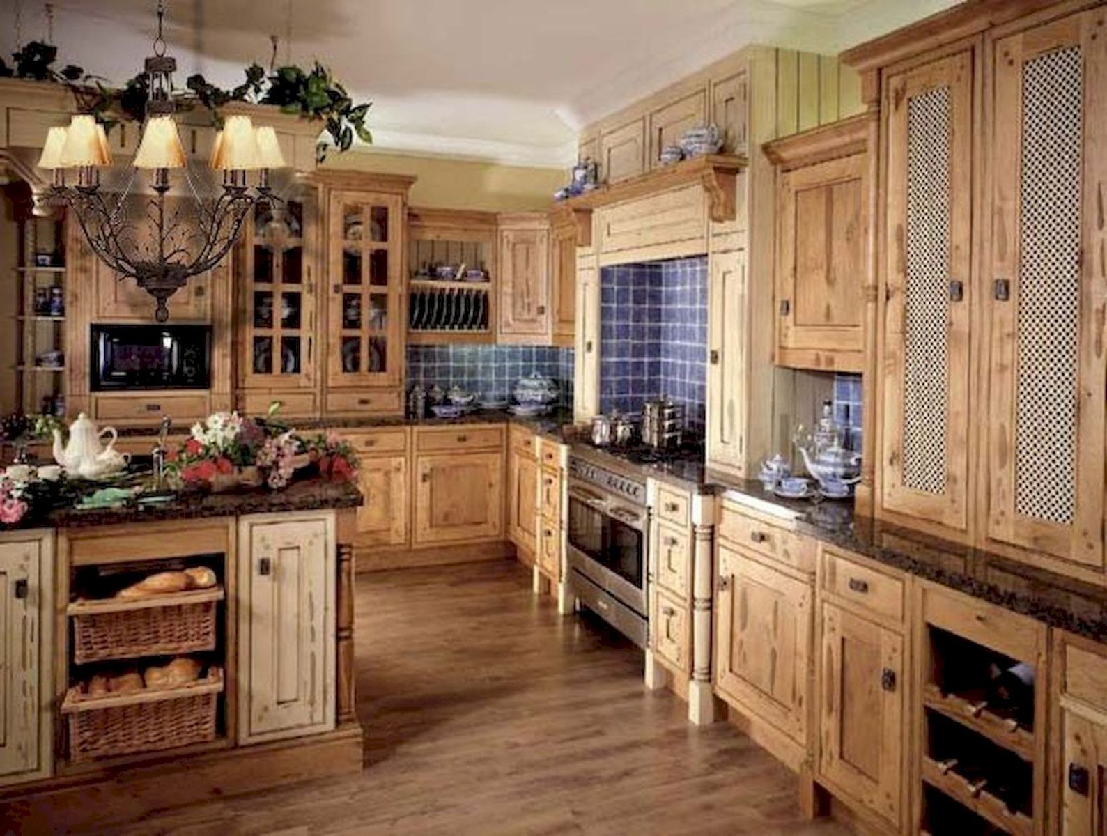 Кухни под старину: фото дизайн-проектов интерьера, деревянные кухни в интерьере
