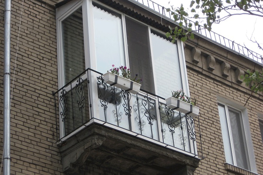Французский балкон: фото вариантов оформления от классики до современной интерпретации – советы по ремонту