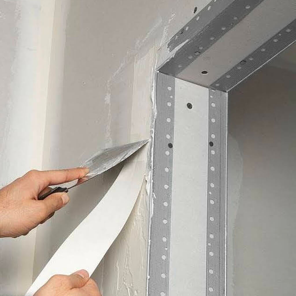 Как шпаклевать углы стен: как правильно зашпаклевать внутренние или наружные углы своими руками, и что нужно для отделки шпатлевкой у угла с потолком