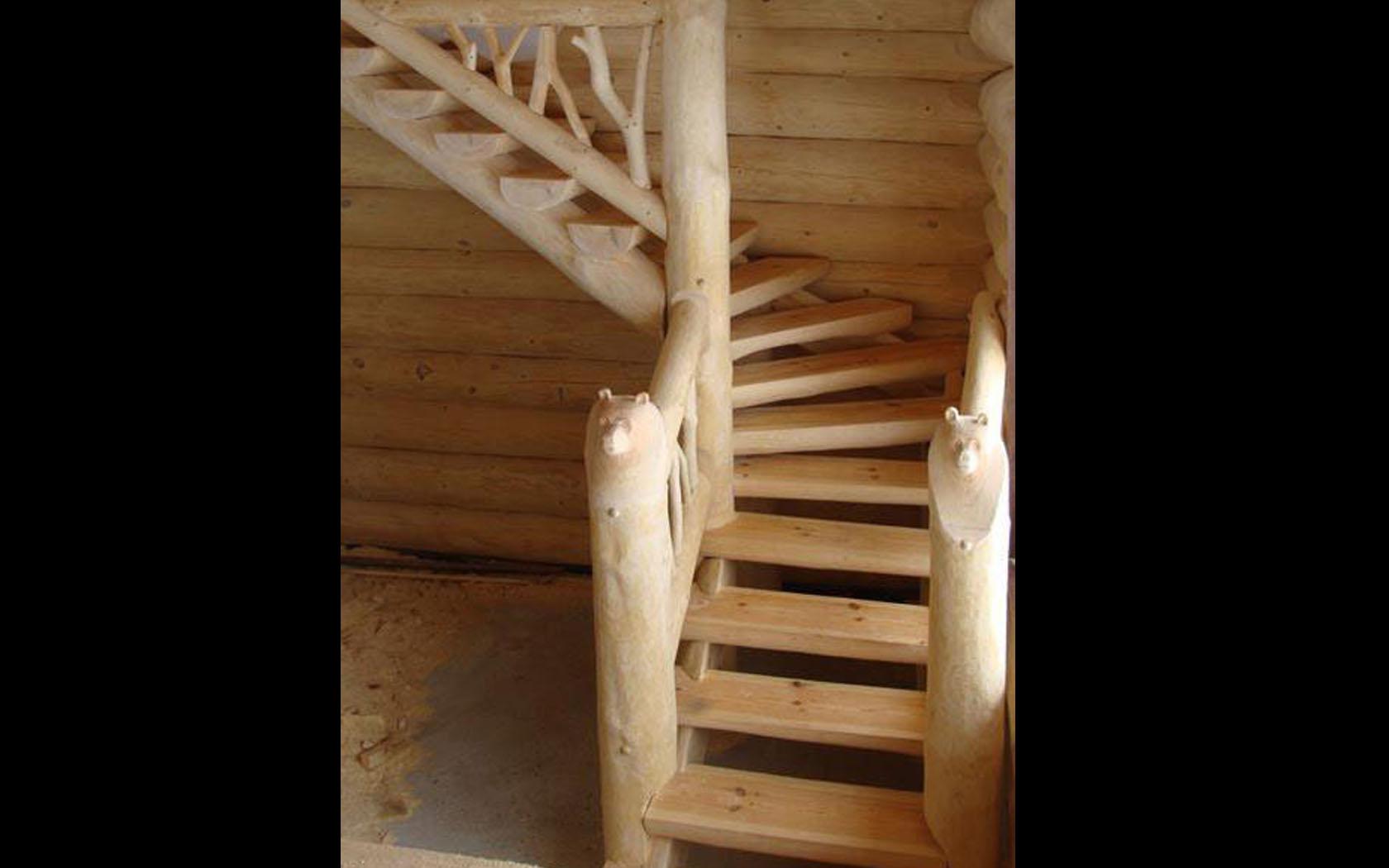 Винтовые лестницы: варианты конструкций, сборка и установка