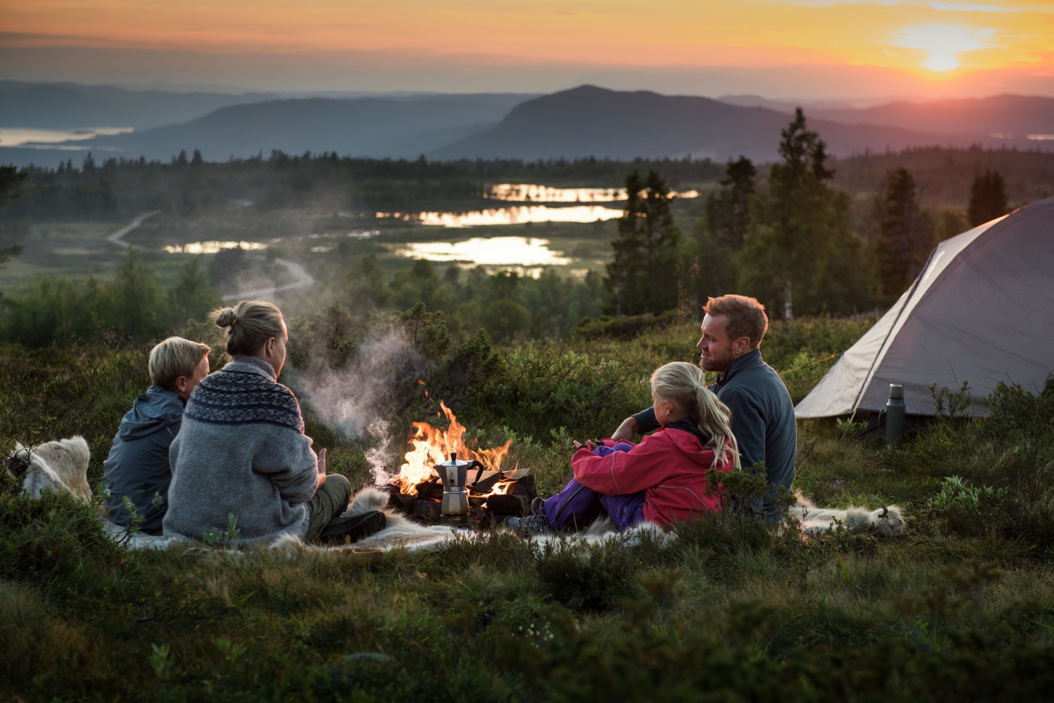 Home design and architecture: stone creek camp by andersson wise
