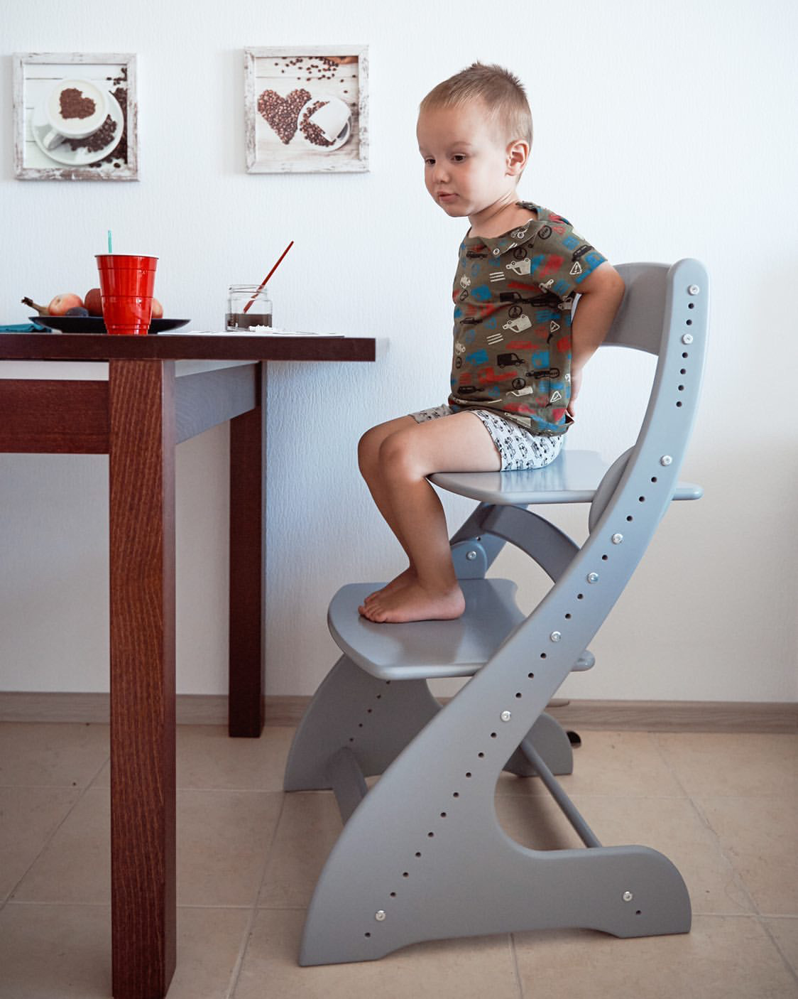 Растущий стул для ребенка купить